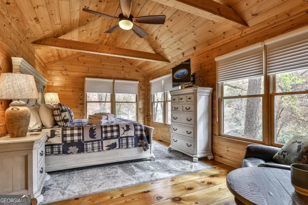 178 Novena CT Ellijay, GA 30540