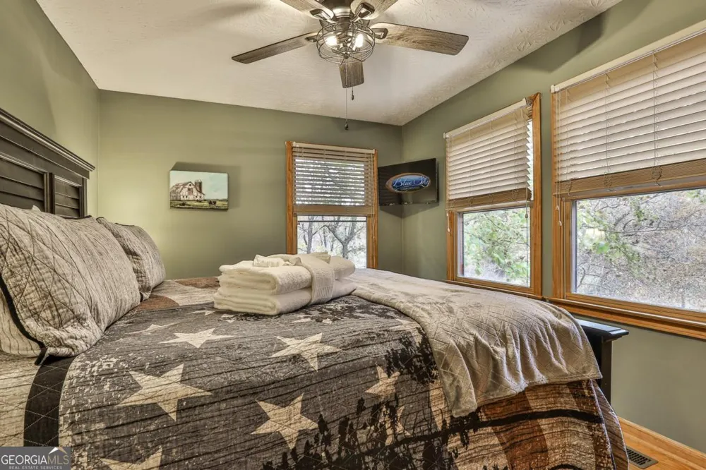 178 Novena CT Ellijay, GA 30540