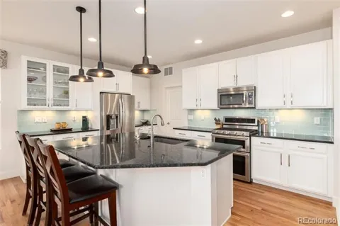 6609 Pinery Villa Place