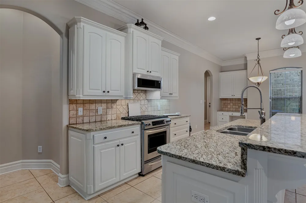 9329 S Plaquemine Drive Shreveport, LA 71115