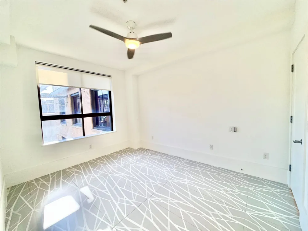 2201 Market Street #505 Galveston, TX 77550