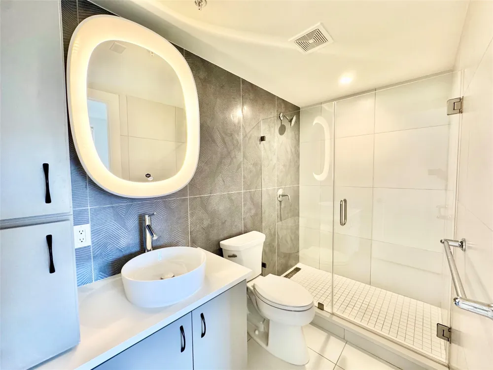 2201 Market Street #505 Galveston, TX 77550
