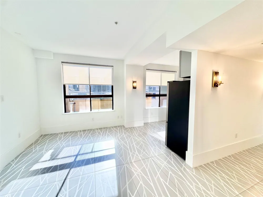 2201 Market Street #505 Galveston, TX 77550