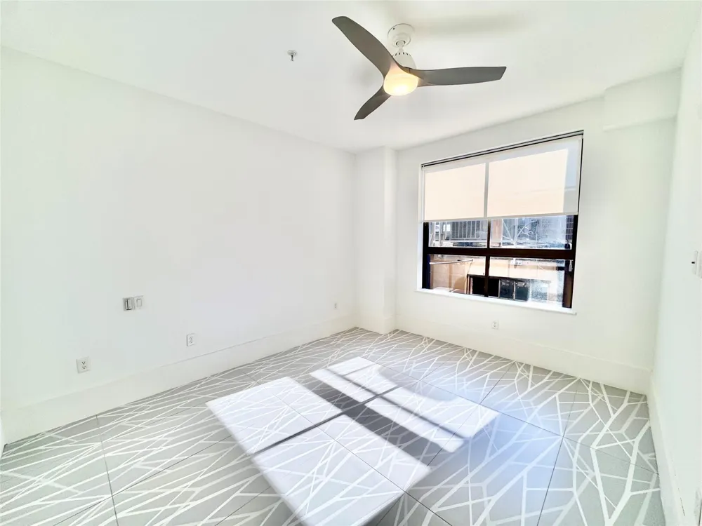 2201 Market Street #505 Galveston, TX 77550