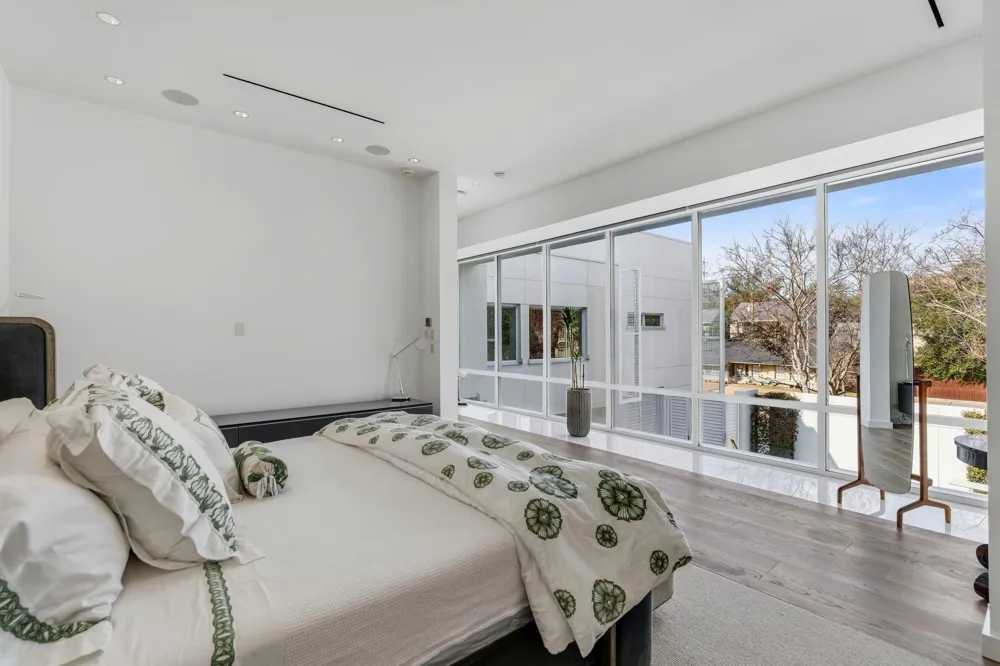 1509 Banks Street Houston, TX 77006