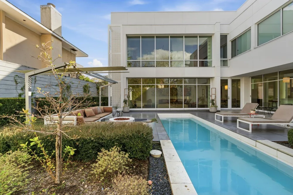 1509 Banks Street Houston, TX 77006