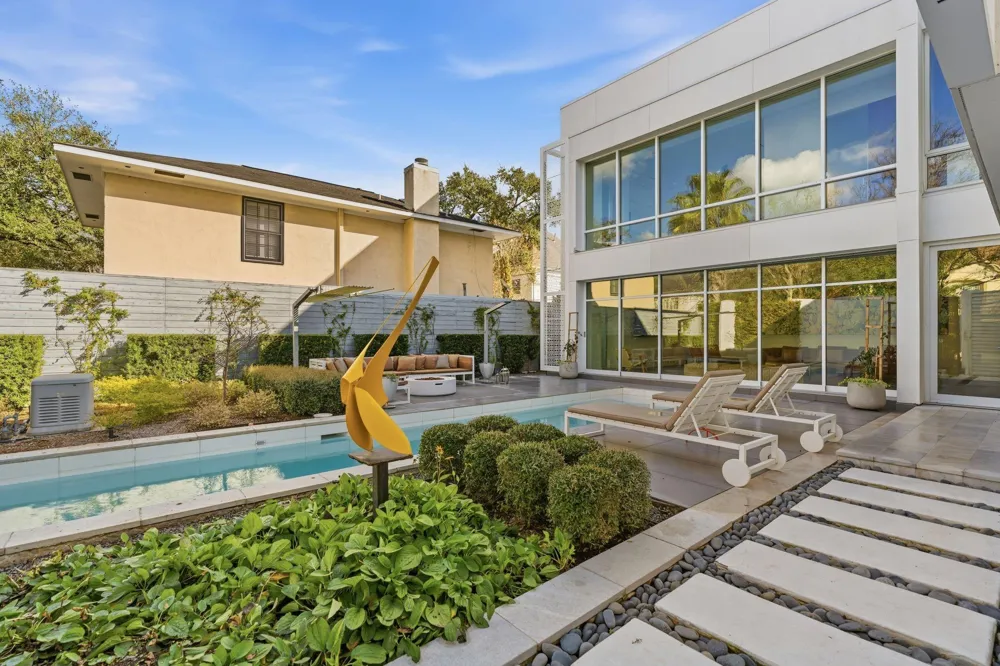 1509 Banks Street Houston, TX 77006
