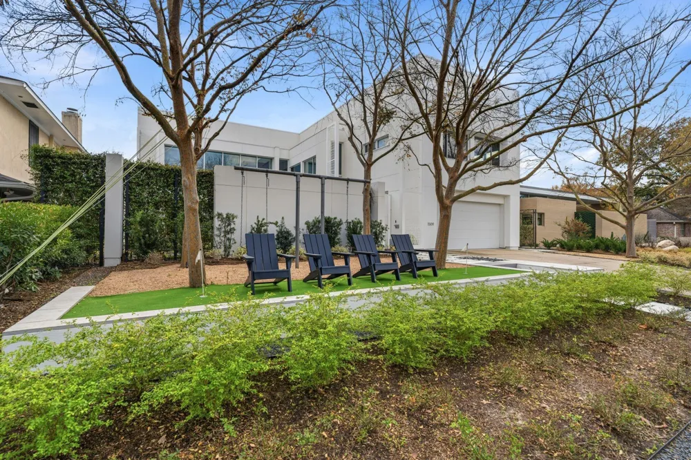 1509 Banks Street Houston, TX 77006