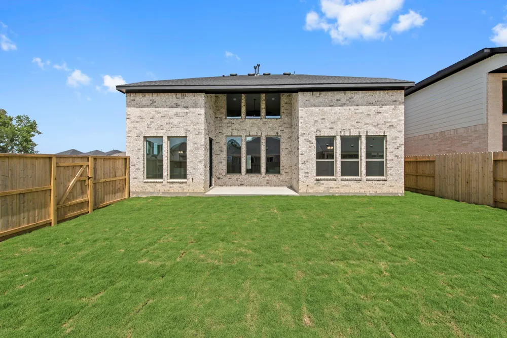 213 Madrone Trail New Caney, TX 77357