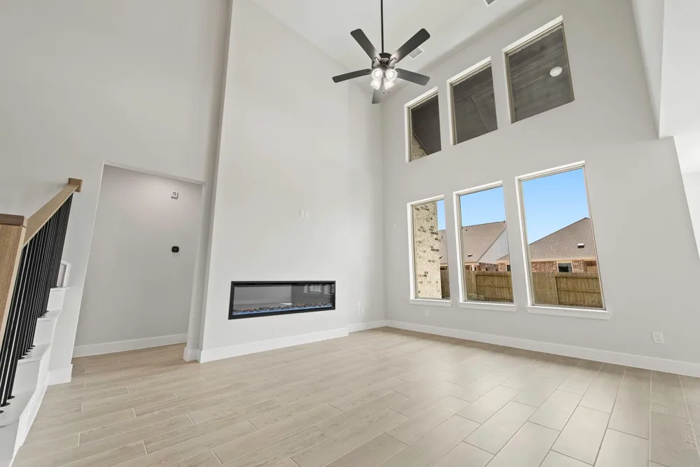213 Madrone Trail New Caney, TX 77357