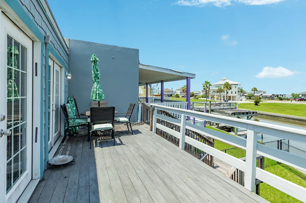 46 Harbour Circle Galveston, TX 77554