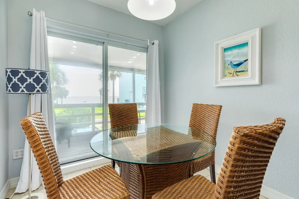 46 Harbour Circle Galveston, TX 77554