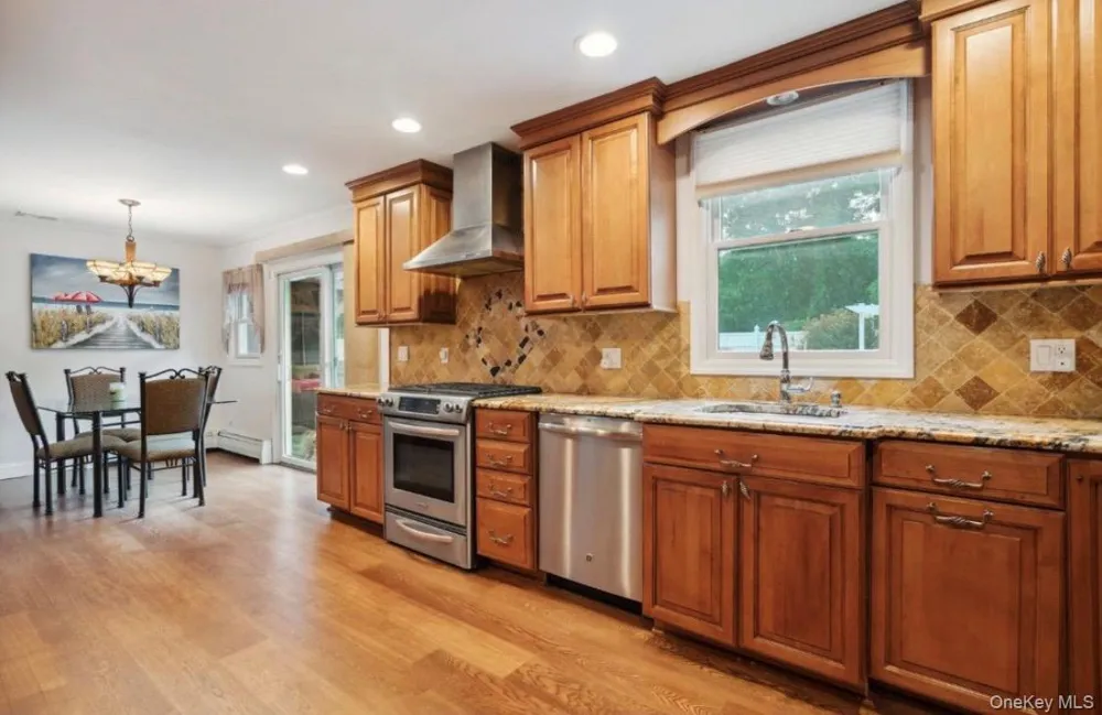 240 Woodhull Avenue Port Jefferson Station, NY 11776