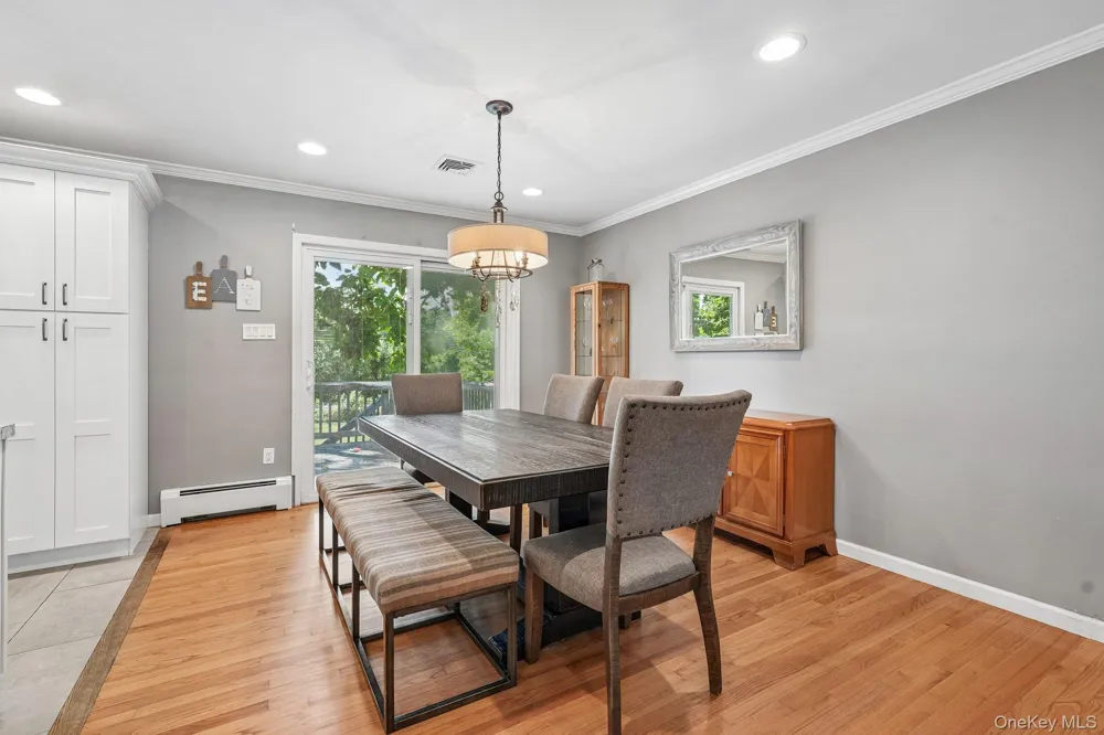 8 Townsend Place Chester, NY 10918