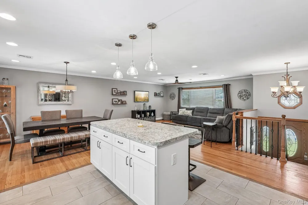 8 Townsend Place Chester, NY 10918