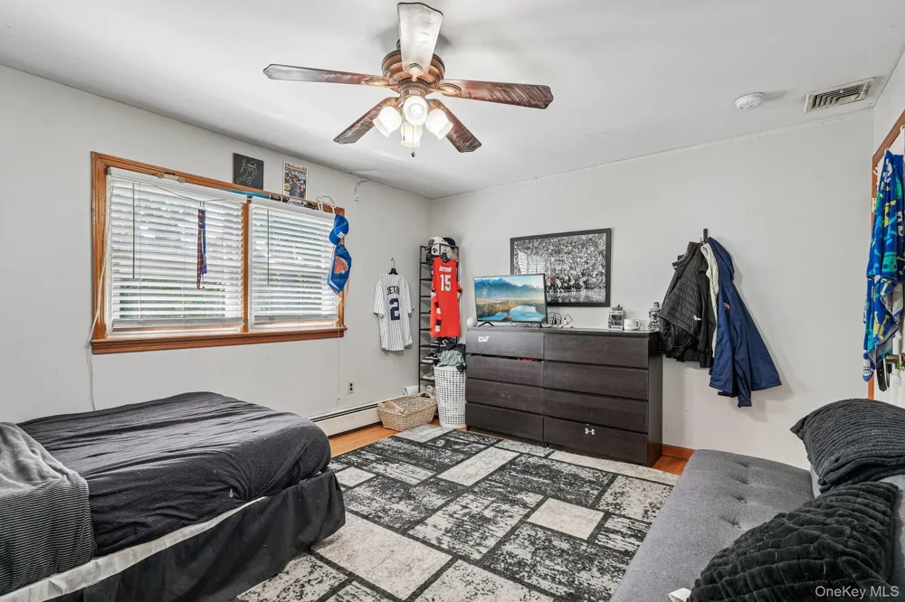 8 Townsend Place Chester, NY 10918