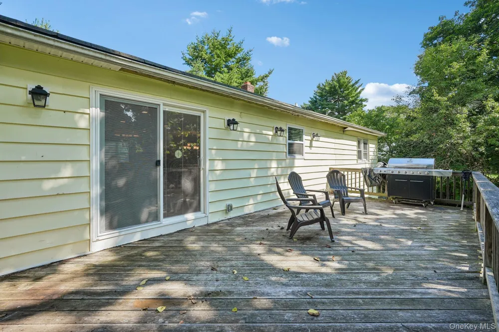 8 Townsend Place Chester, NY 10918