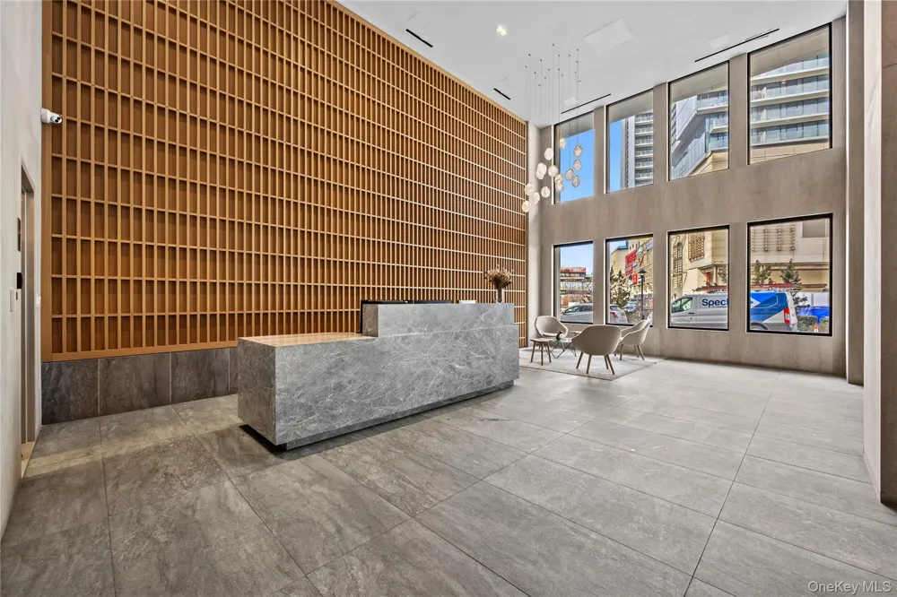 131-02A 40th Road #14B Flushing, NY 11354
