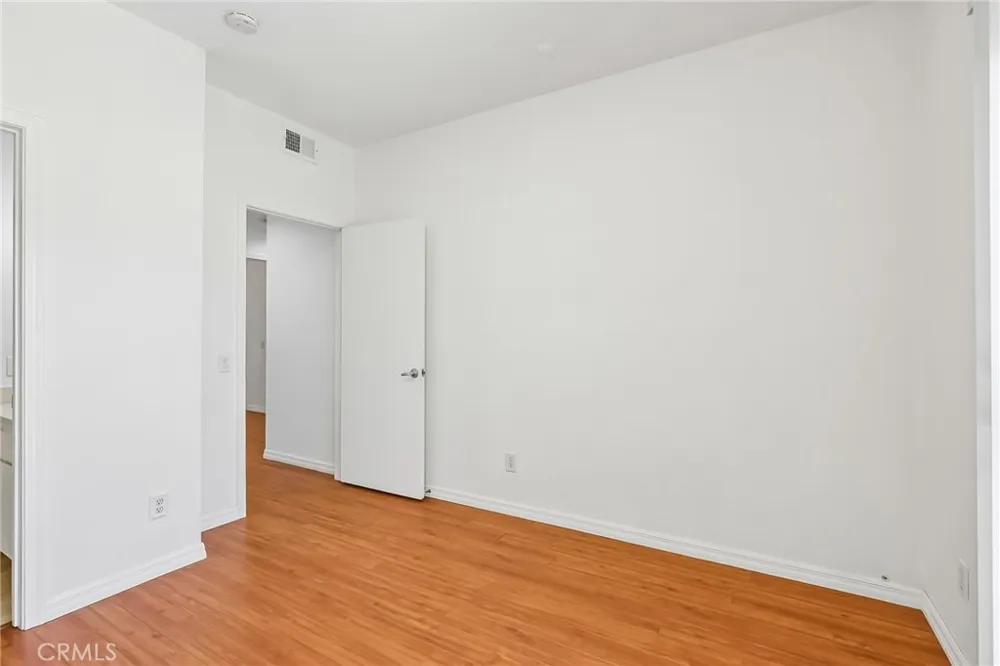 4752 Tiara Drive #103 Huntington Beach, CA 92649