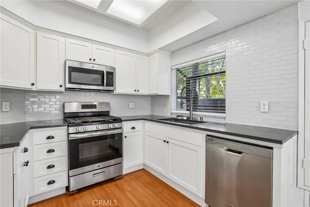 4752 Tiara Drive #103 Huntington Beach, CA 92649