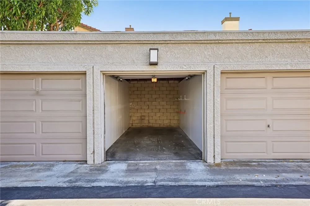 4752 Tiara Drive #103 Huntington Beach, CA 92649