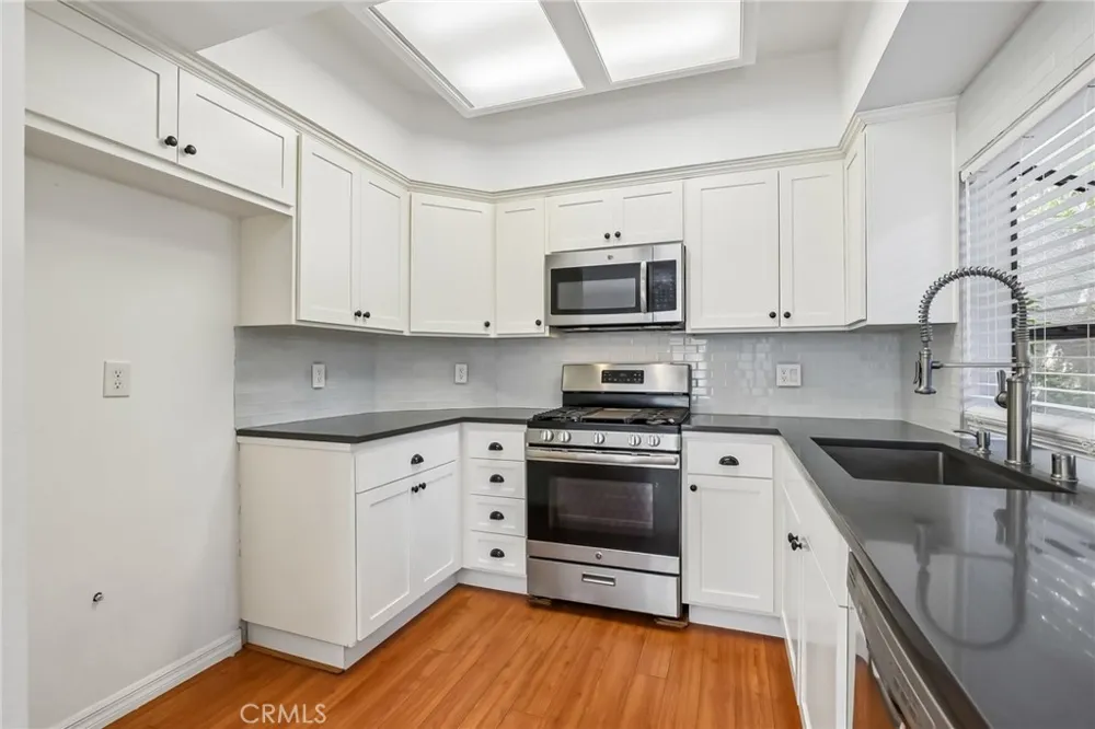 4752 Tiara Drive #103 Huntington Beach, CA 92649