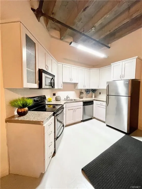 312 W 5th Street #609 Los Angeles, CA 90013