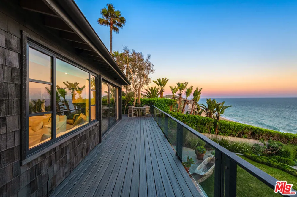 7089 Birdview Avenue Malibu, CA 90265