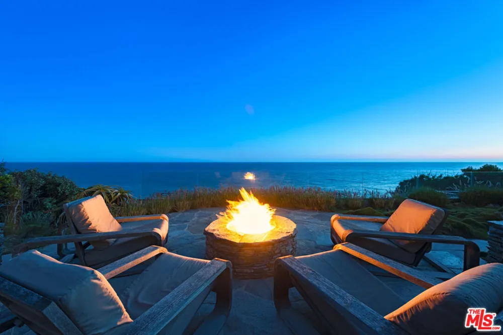 7089 Birdview Avenue Malibu, CA 90265