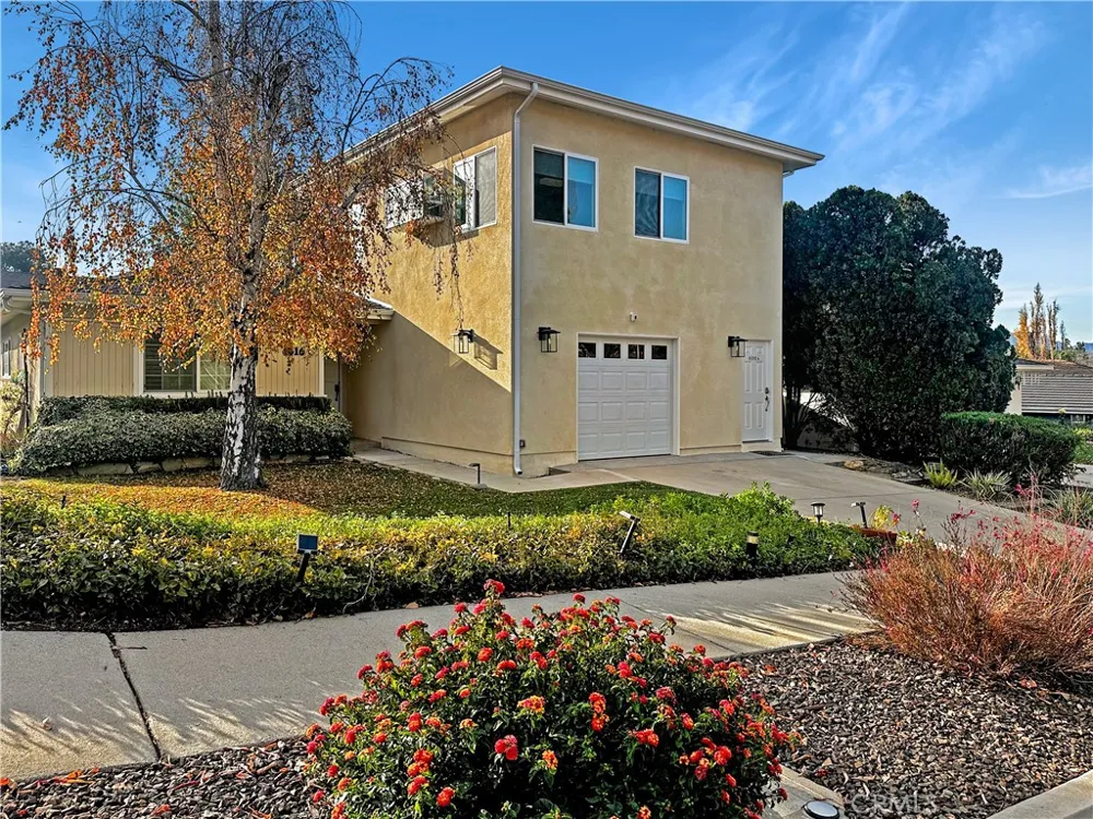 6016 Lake Lindero #A Agoura Hills, CA 91301