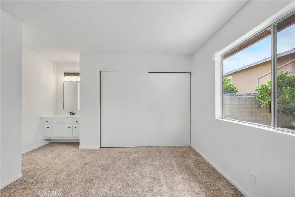 10702 Andy Cerritos, CA 90703