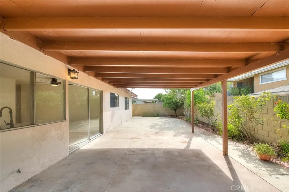 10702 Andy Cerritos, CA 90703