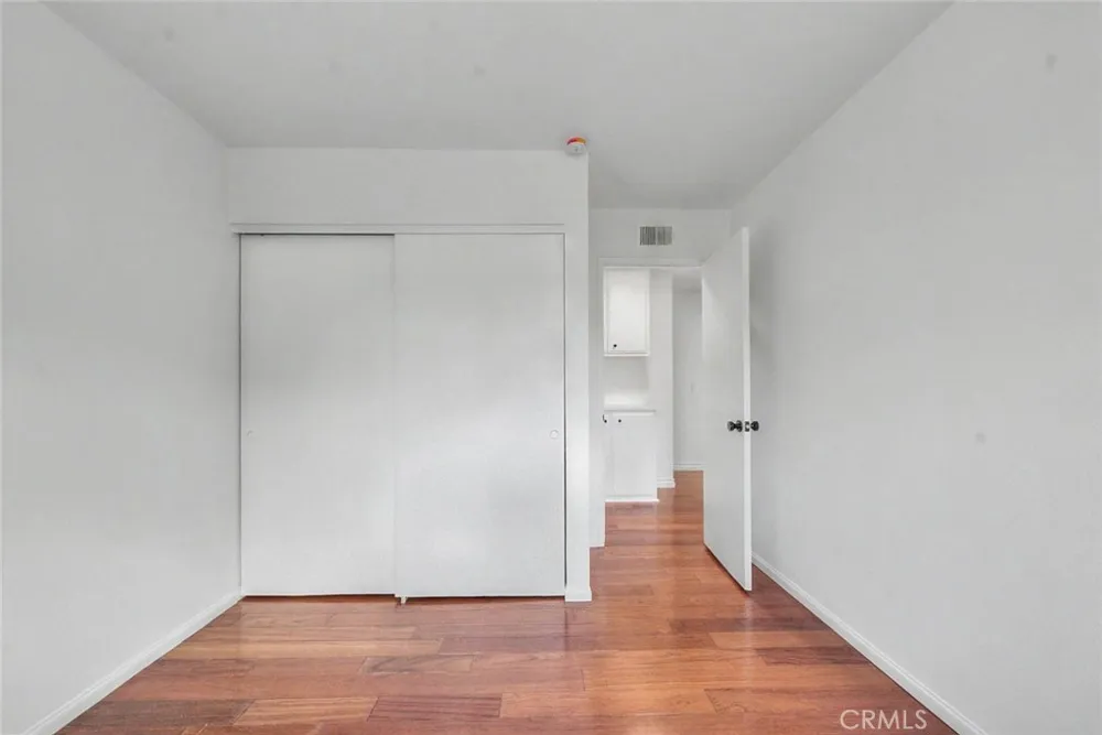 10702 Andy Cerritos, CA 90703