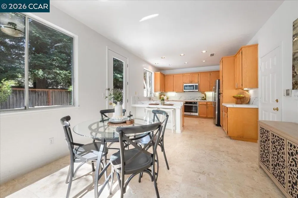 97 Elmwood Dr San Ramon, CA 94583