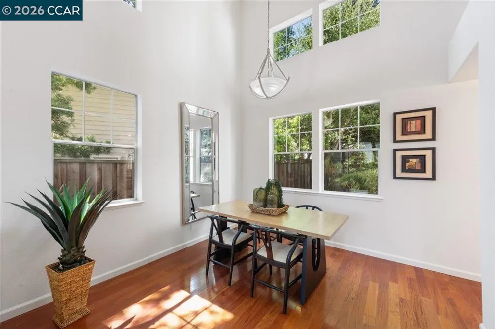 97 Elmwood Dr San Ramon, CA 94583