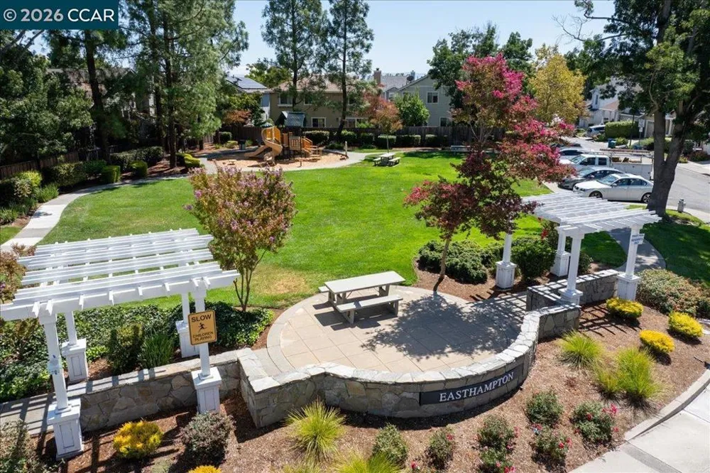 97 Elmwood Dr San Ramon, CA 94583