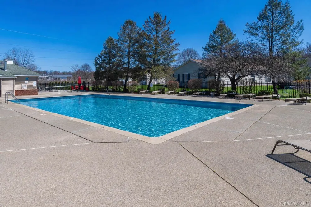 19 Biscayne Blvd Poughkeepsie, NY 12603