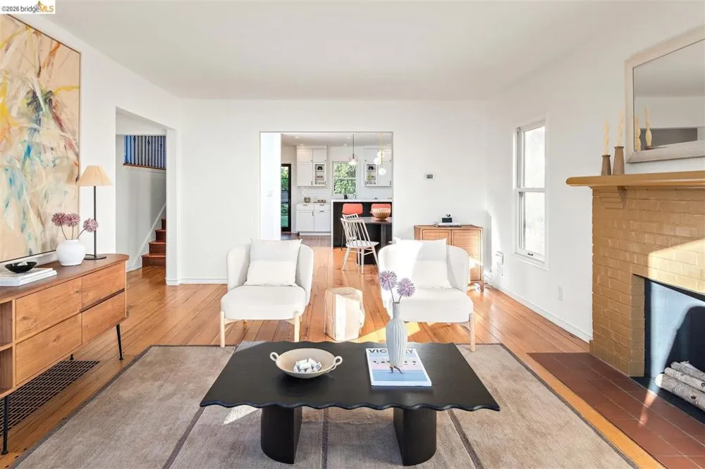 3044 Dakota St Oakland, CA 94602