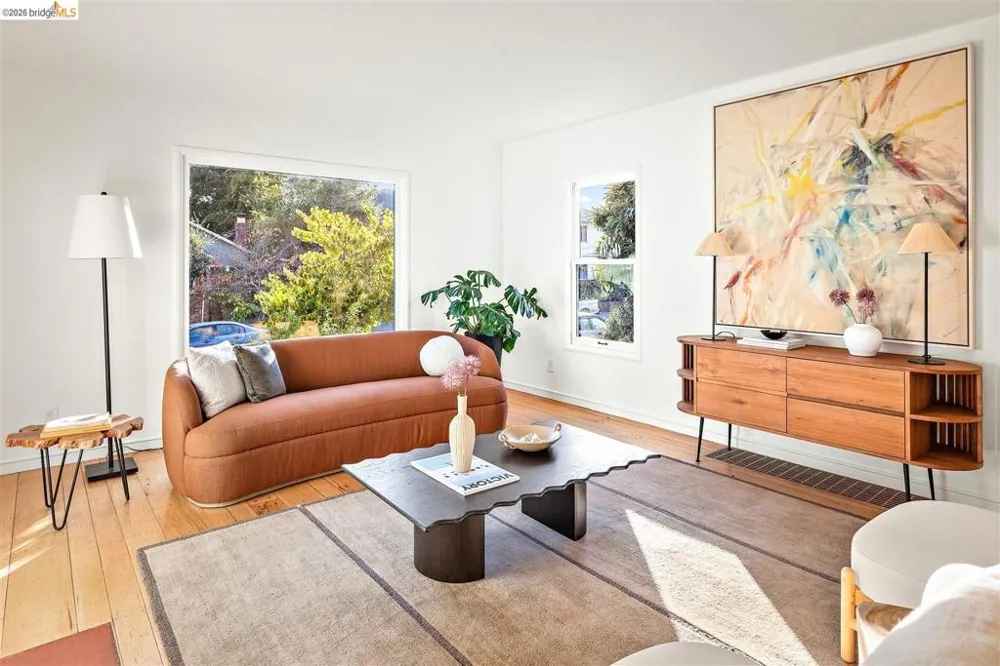 3044 Dakota St Oakland, CA 94602