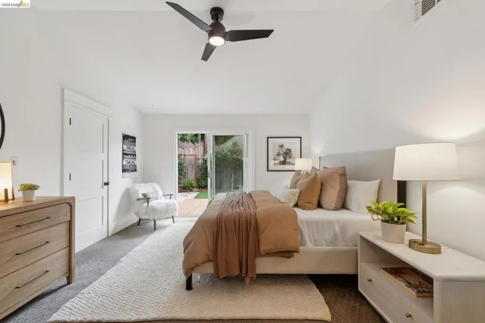 626 Caldwell Rd Oakland, CA 94611