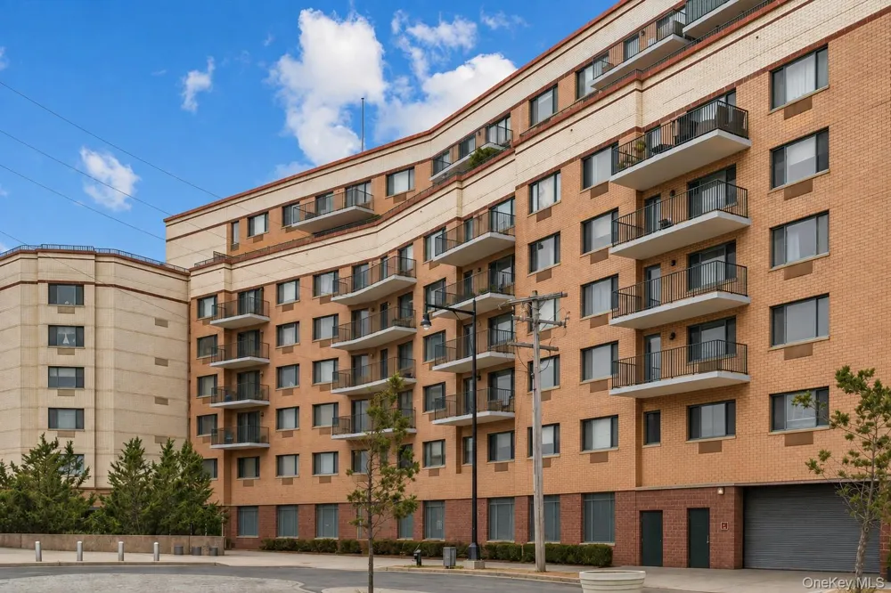 136 Beach 117th Street #2H Rockaway Park, NY 11694