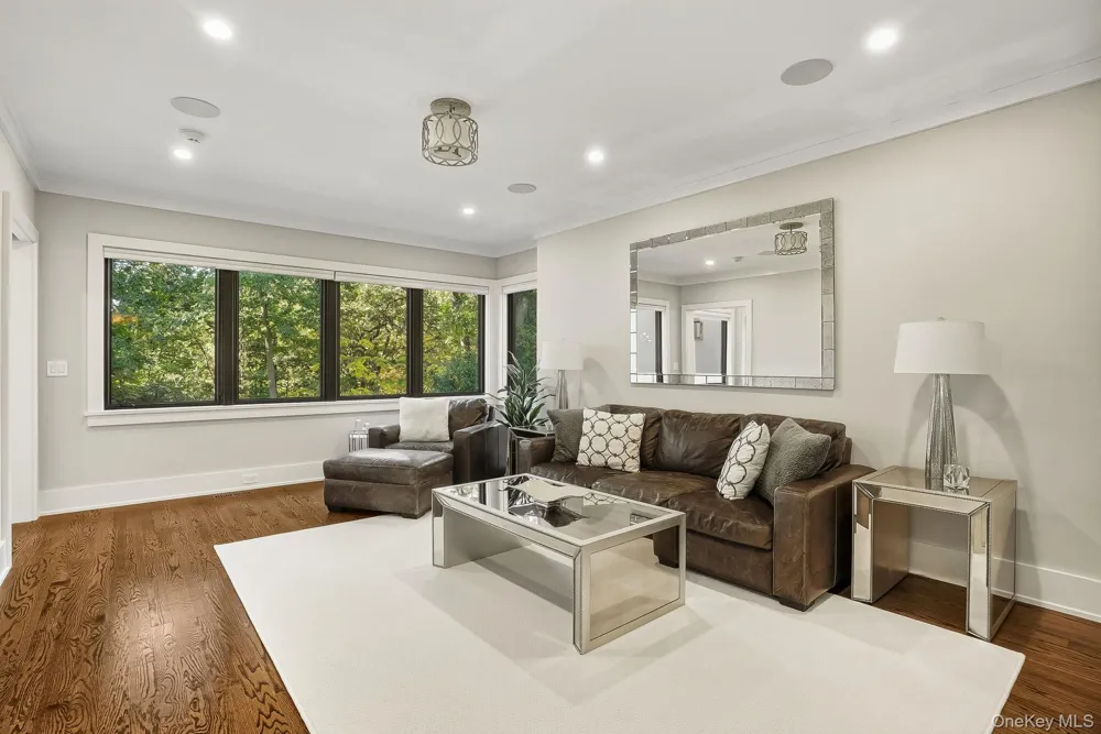 9 Kirby Lane Rye, NY 10580