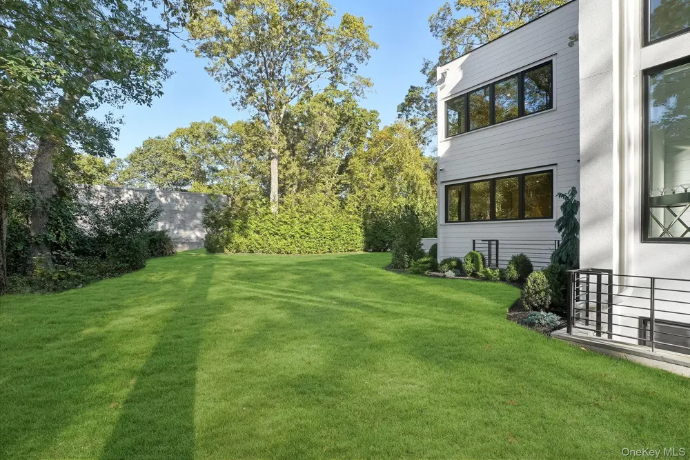 9 Kirby Lane Rye, NY 10580