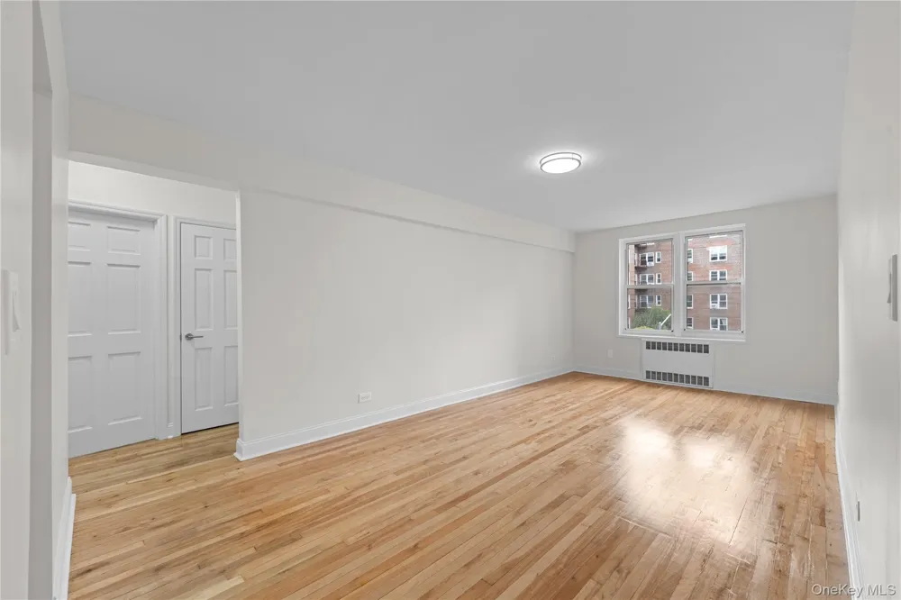 88-01 35th Avenue #3G Jackson Heights, NY 11372