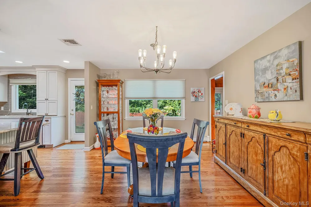46 Marbeth Circle Miller Place, NY 11764