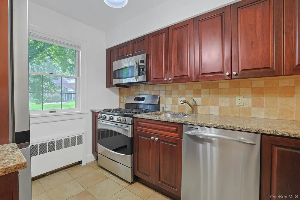 590 Bedford Road #1A Pleasantville, NY 10570