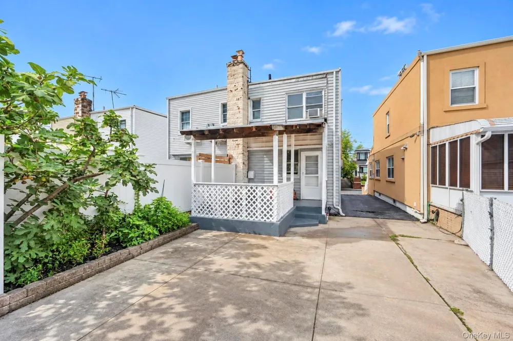 32-19 201st Street Bayside, NY 11361