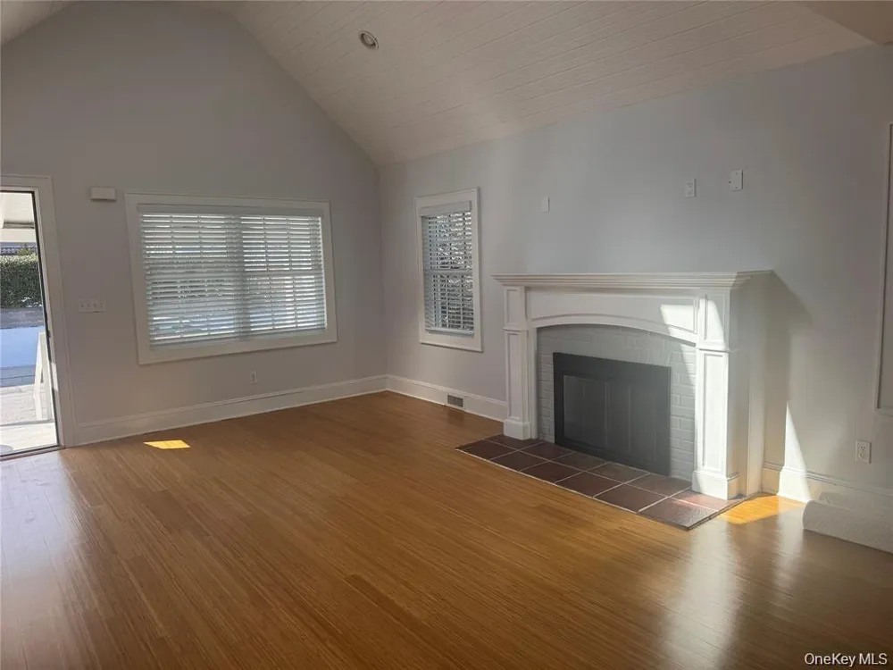 46 Clayton Avenue East Atlantic Beach, NY 11561