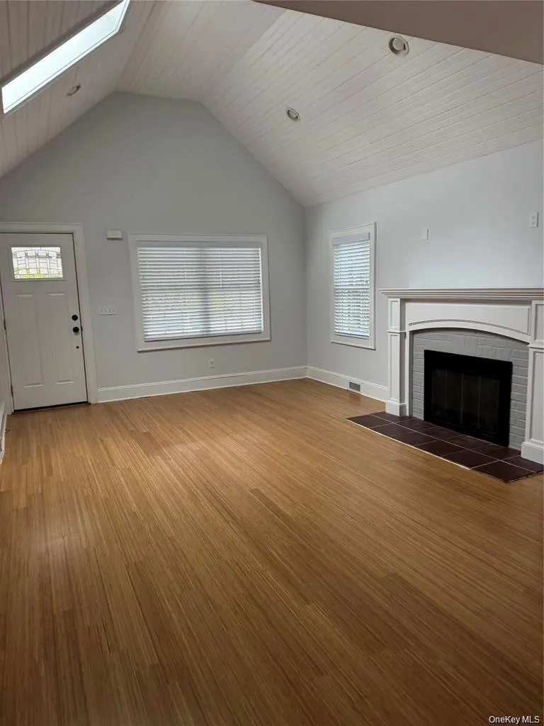 46 Clayton Avenue East Atlantic Beach, NY 11561