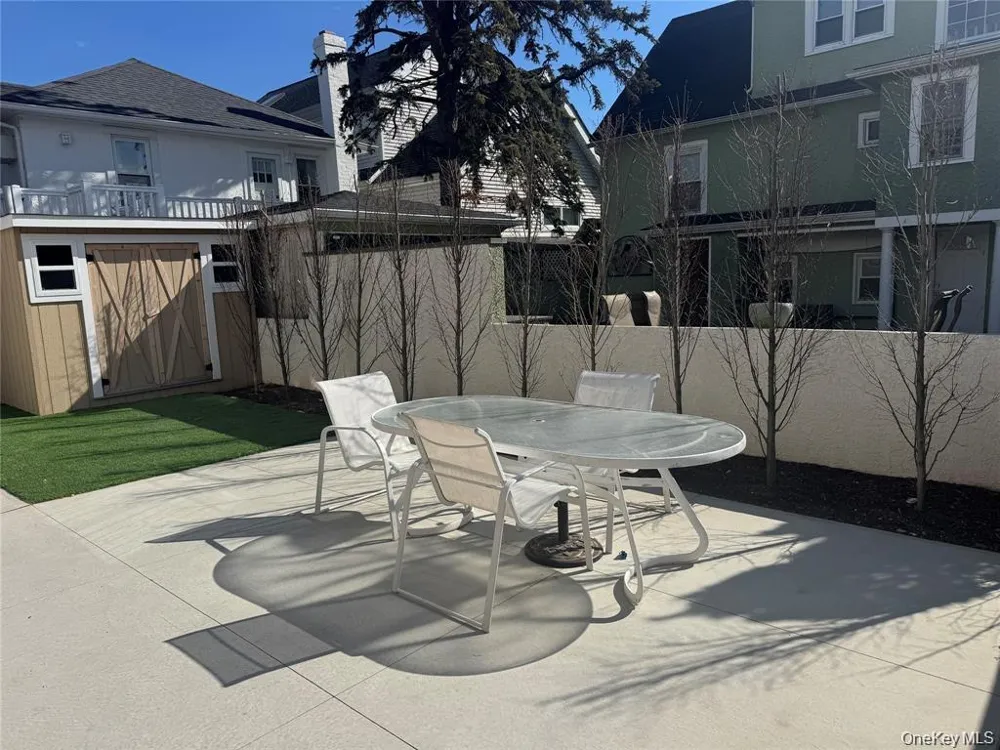 46 Clayton Avenue East Atlantic Beach, NY 11561